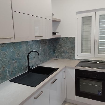 Apartments Mirna Korčula Eksteriør bilde