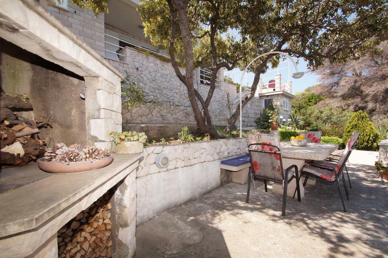 Apartments Mirna Korčula Eksteriør bilde