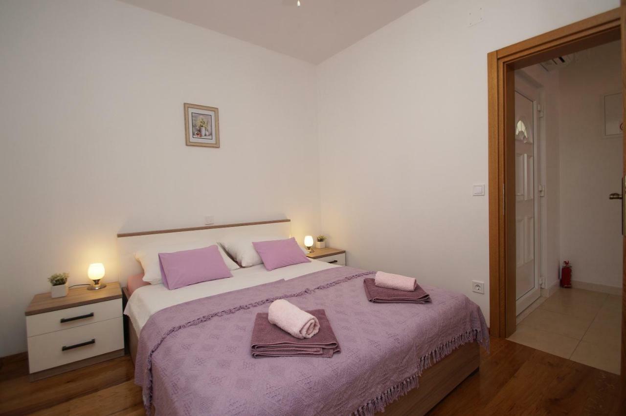 Apartments Mirna Korčula Eksteriør bilde