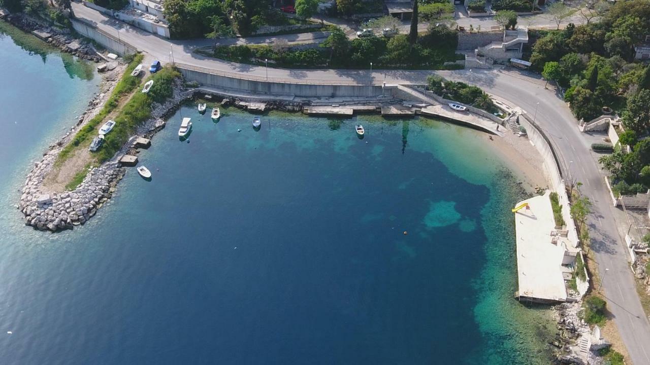 Apartments Mirna Korčula Eksteriør bilde