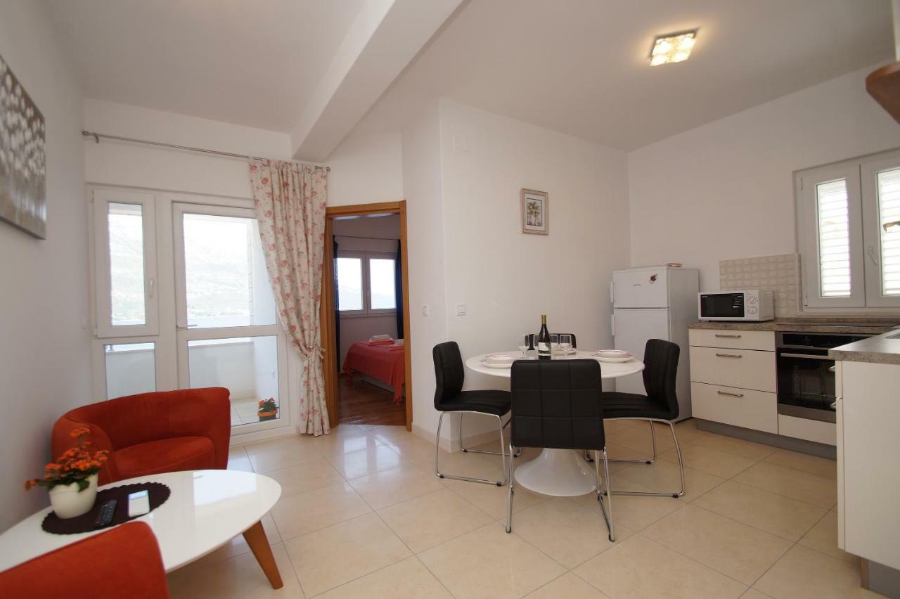 Apartments Mirna Korčula Eksteriør bilde