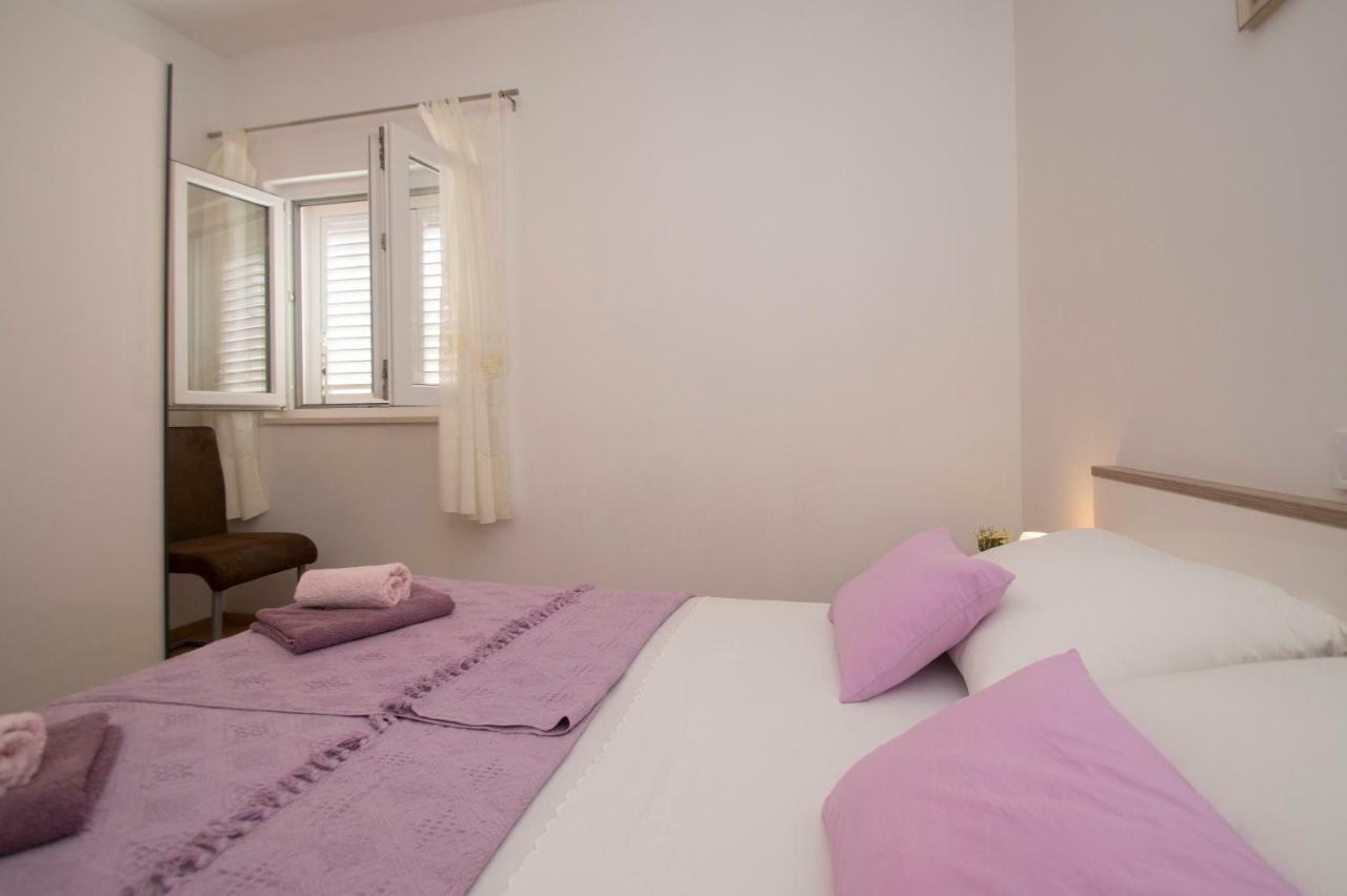 Apartments Mirna Korčula Eksteriør bilde